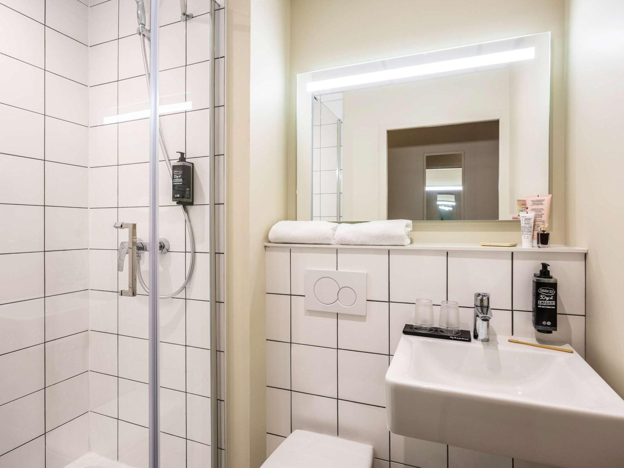 Ibis Budget Arlon Porte Du Luxembourg Bagian luar foto